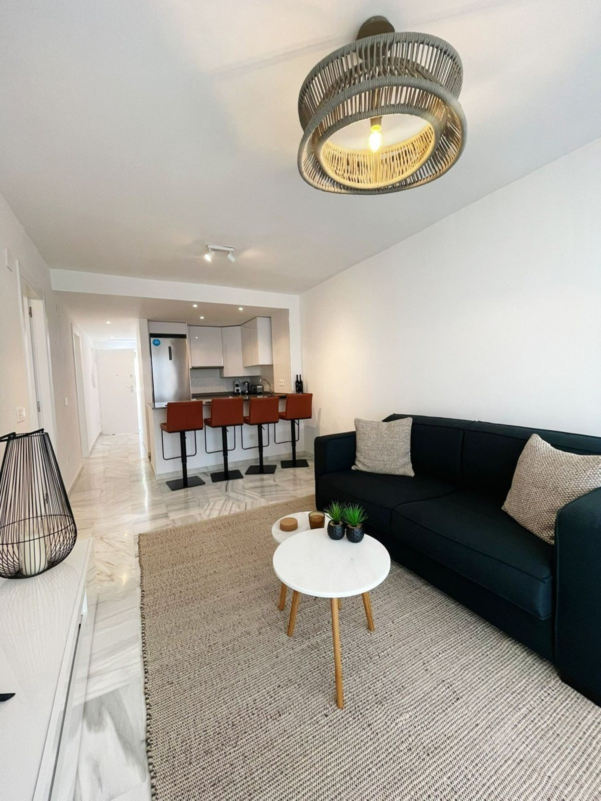 Piso de 2 Dormitorios en venta en Manilva