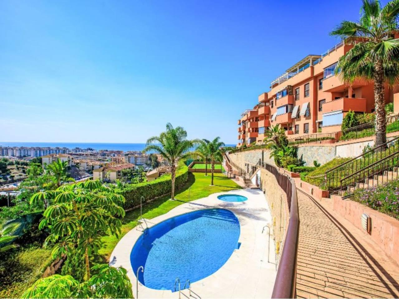 Piso de 3 Dormitorios y 2 Baños en alquiler vacacional en Rincón de la Victoria