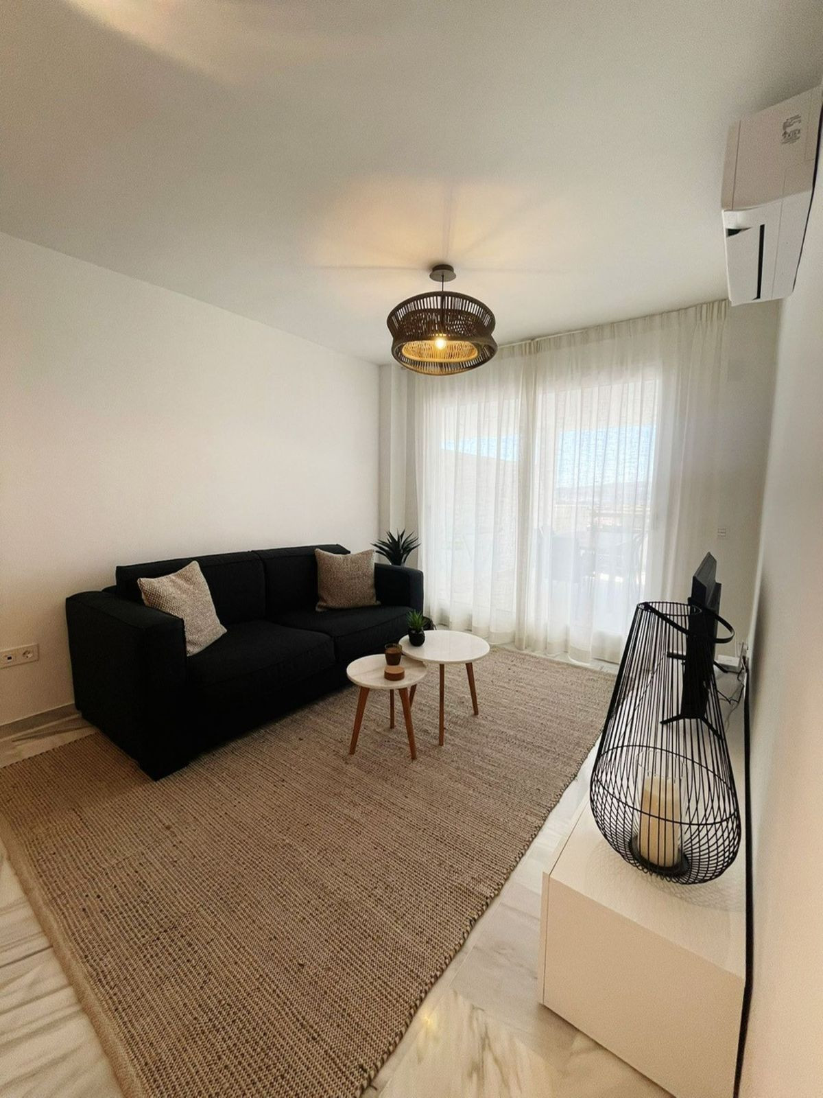 Piso de 2 Dormitorios en venta en Manilva