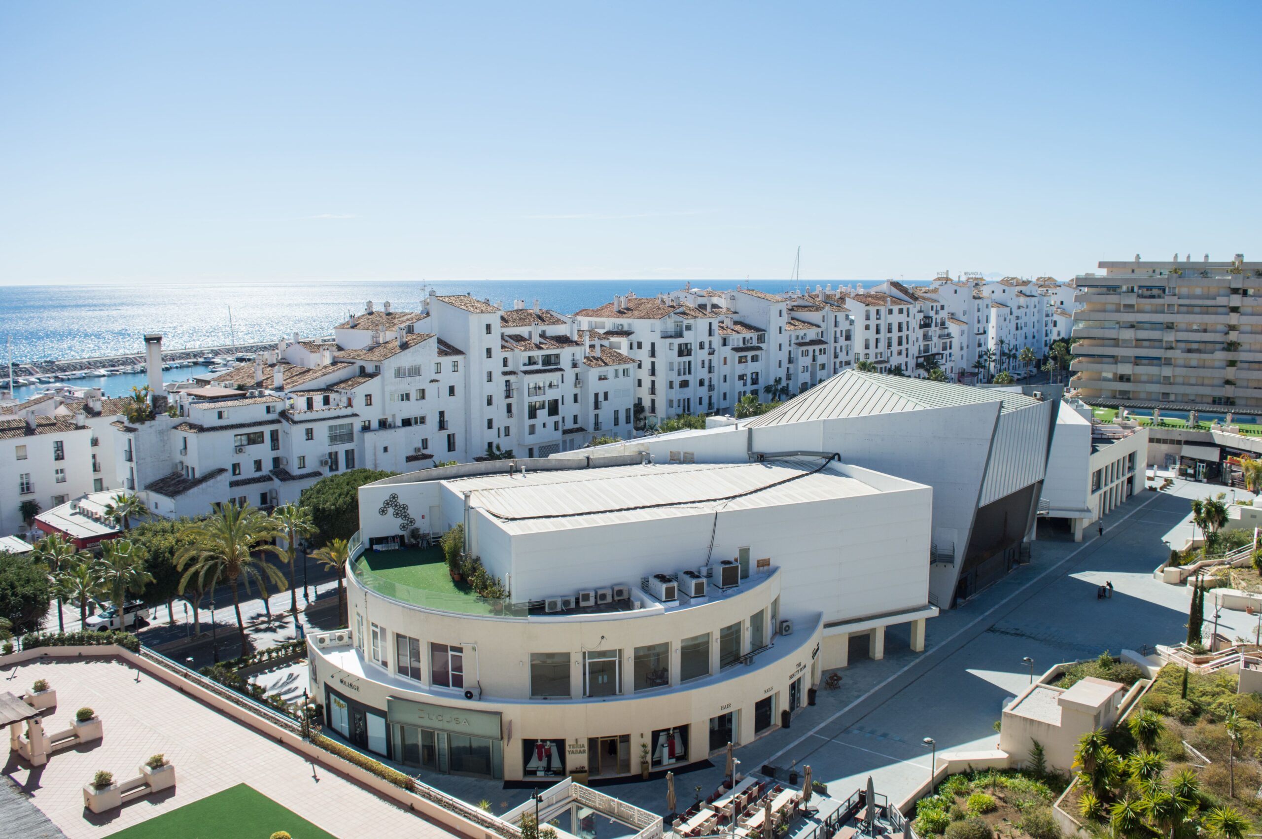 Piso de 2 Dormitorios en venta en Puerto Banús, Marbella