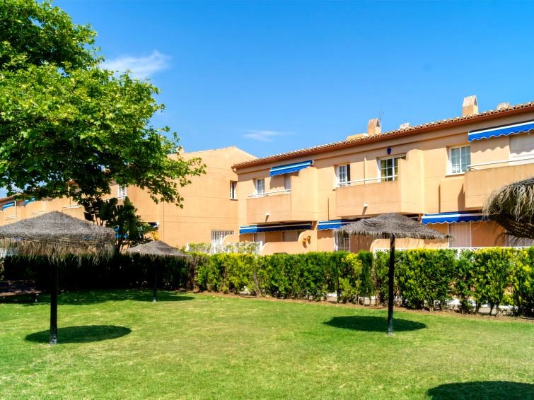 3 кровать 2 ванна Таунхаус курортная аренда в Costabella, Marbella