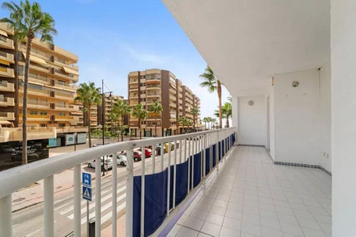 3 спални - Апартамент за продажба в Fuengirola
