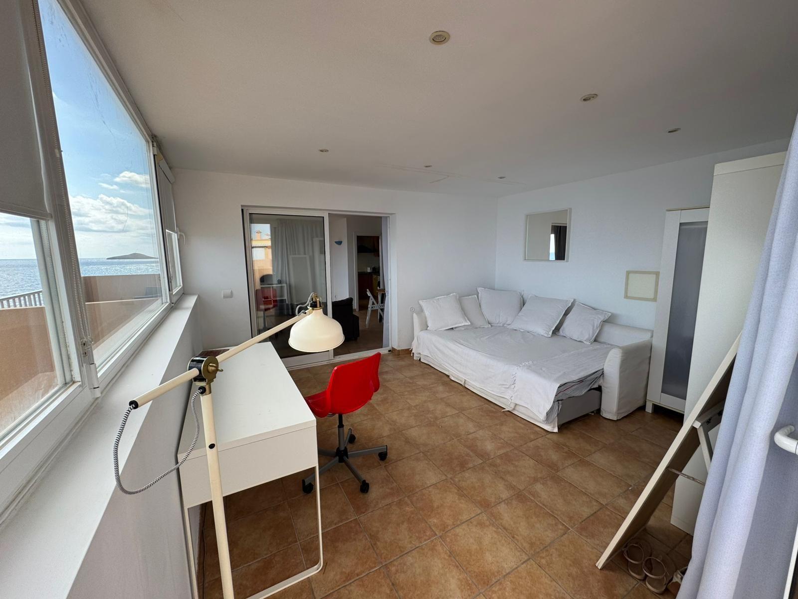 Ático de 2 Dormitorios y 1 Baño en venta en Es Canar