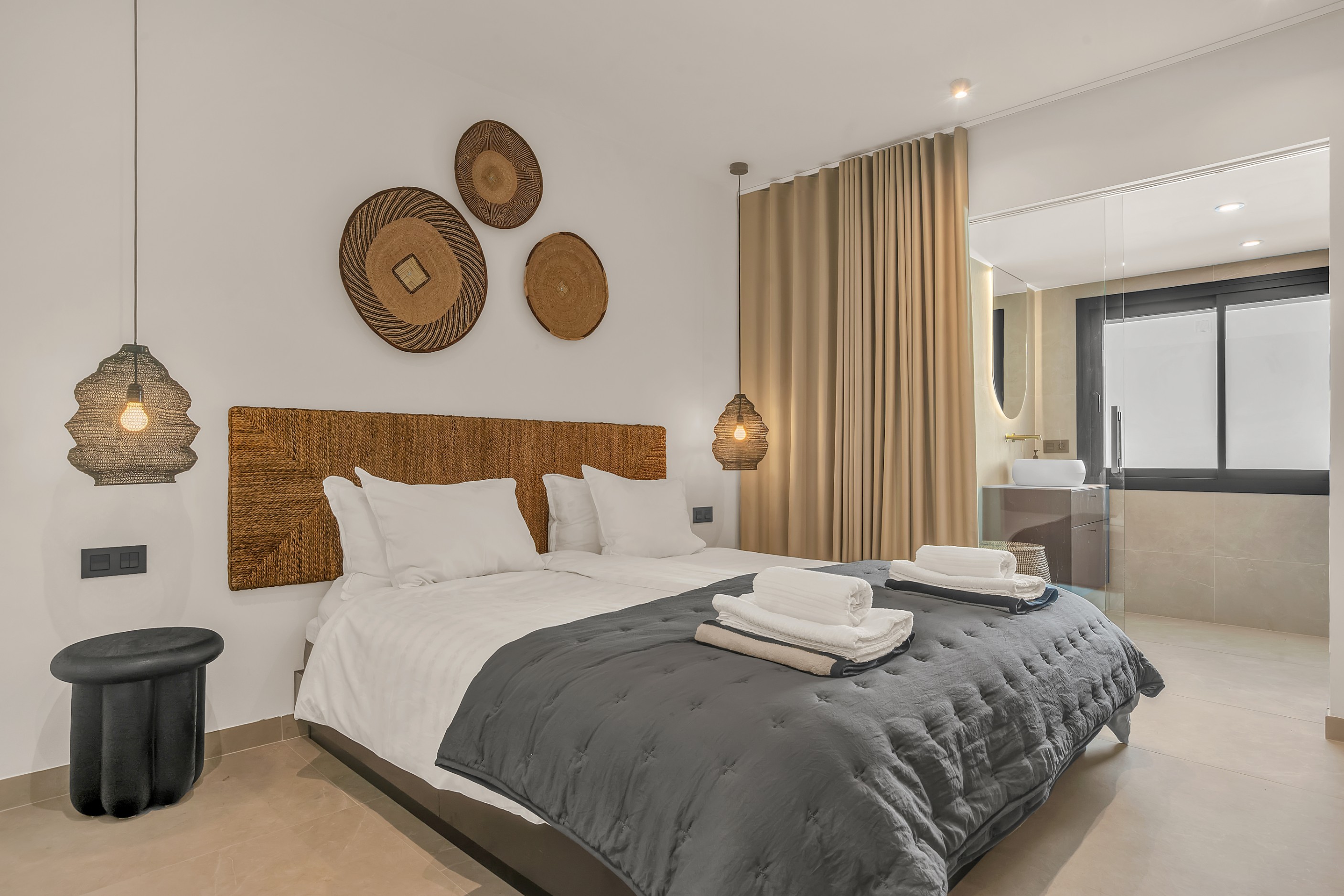 Casa de 4 Dormitorios y 4 Baños en alquiler vacacional en San Pedro de Alcántara