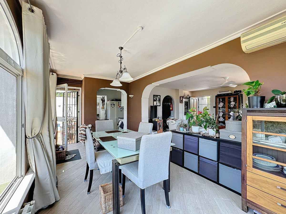 4 кровать 2 ванна Вилла для продажи в Nueva Andalucia, Marbella