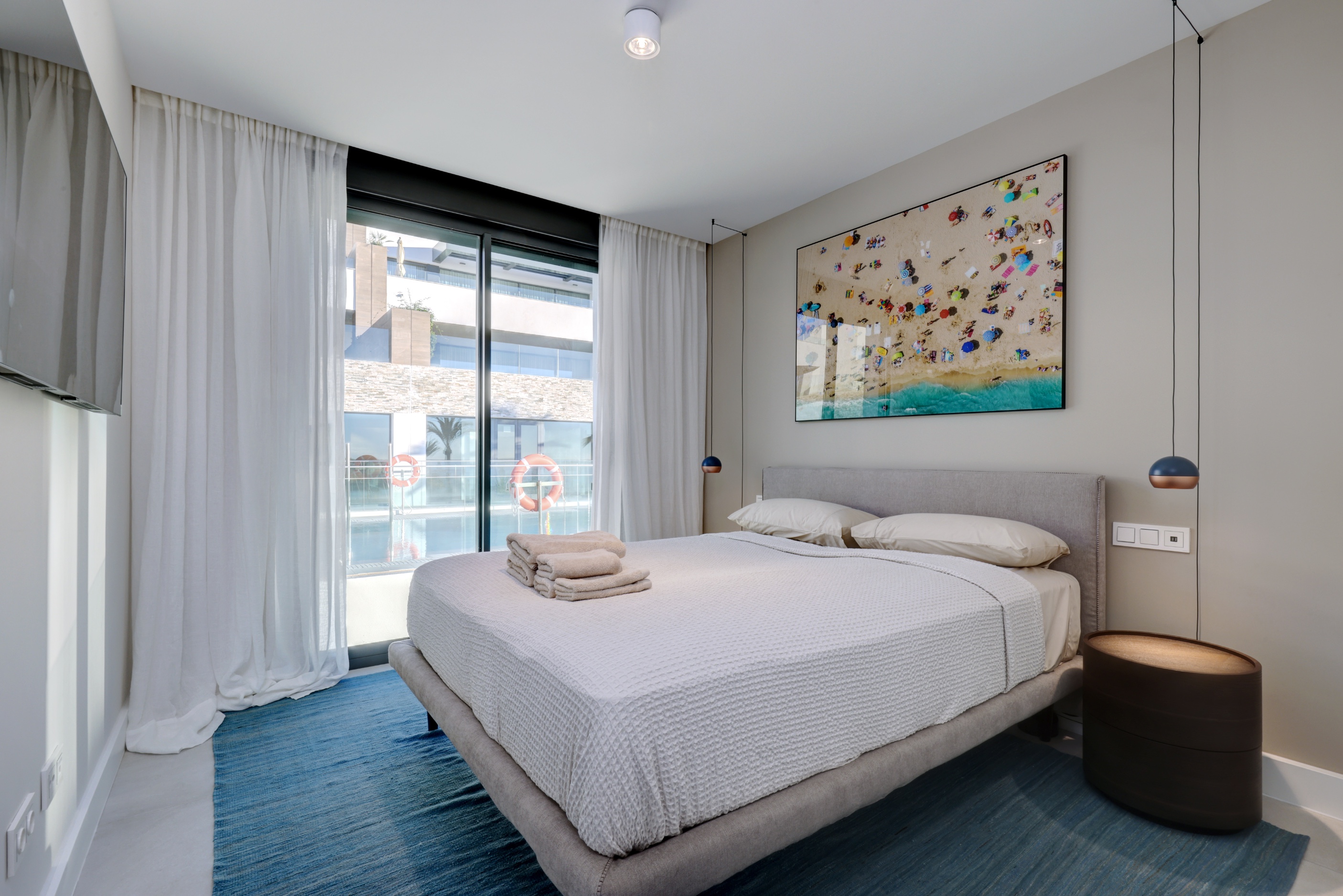 Piso de 2 Dormitorios y 2 Baños en alquiler vacacional en Artola, Marbella