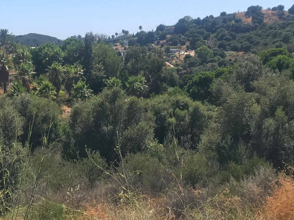 Terreno en venta en Estepona