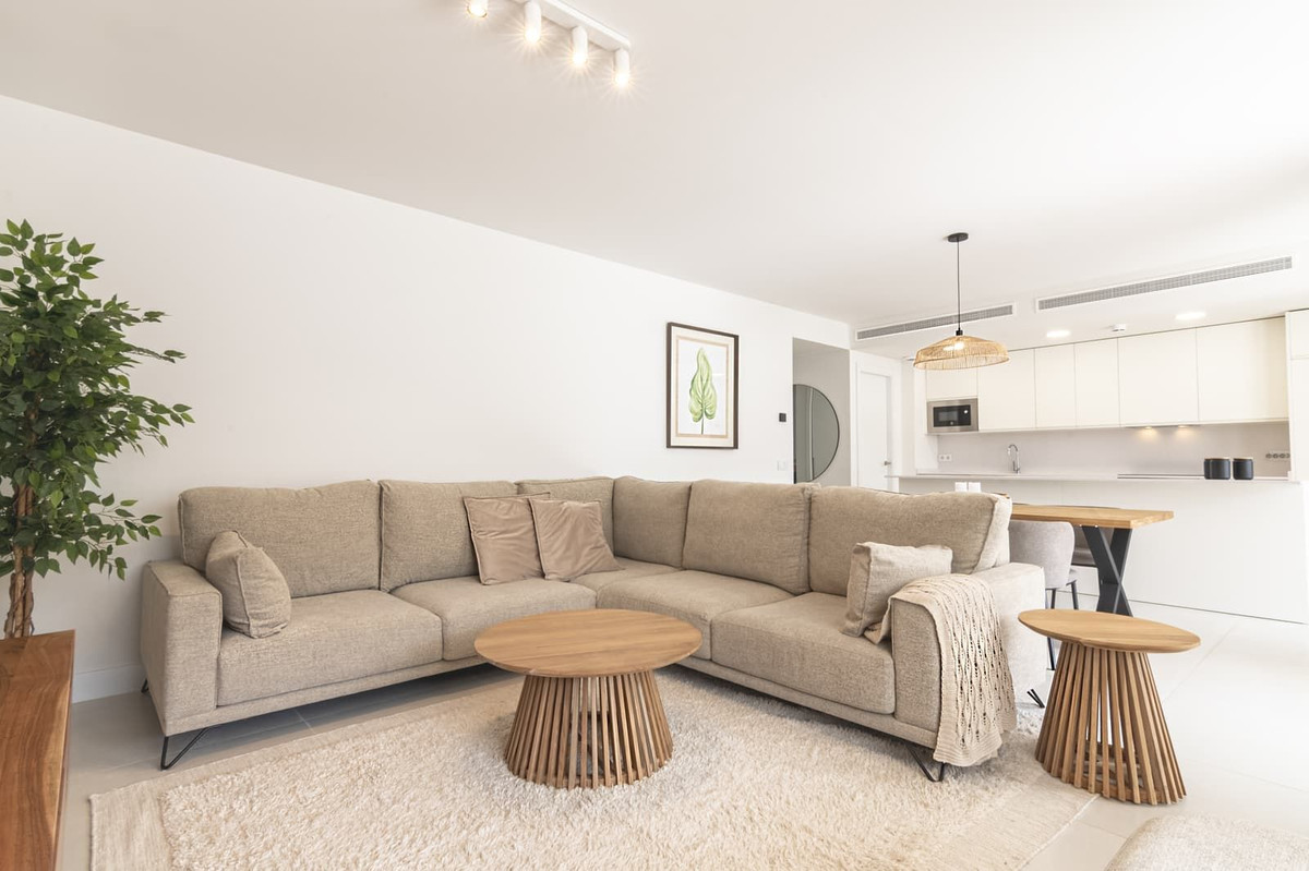 Piso de 4 Dormitorios en venta en Benalmádena Costa