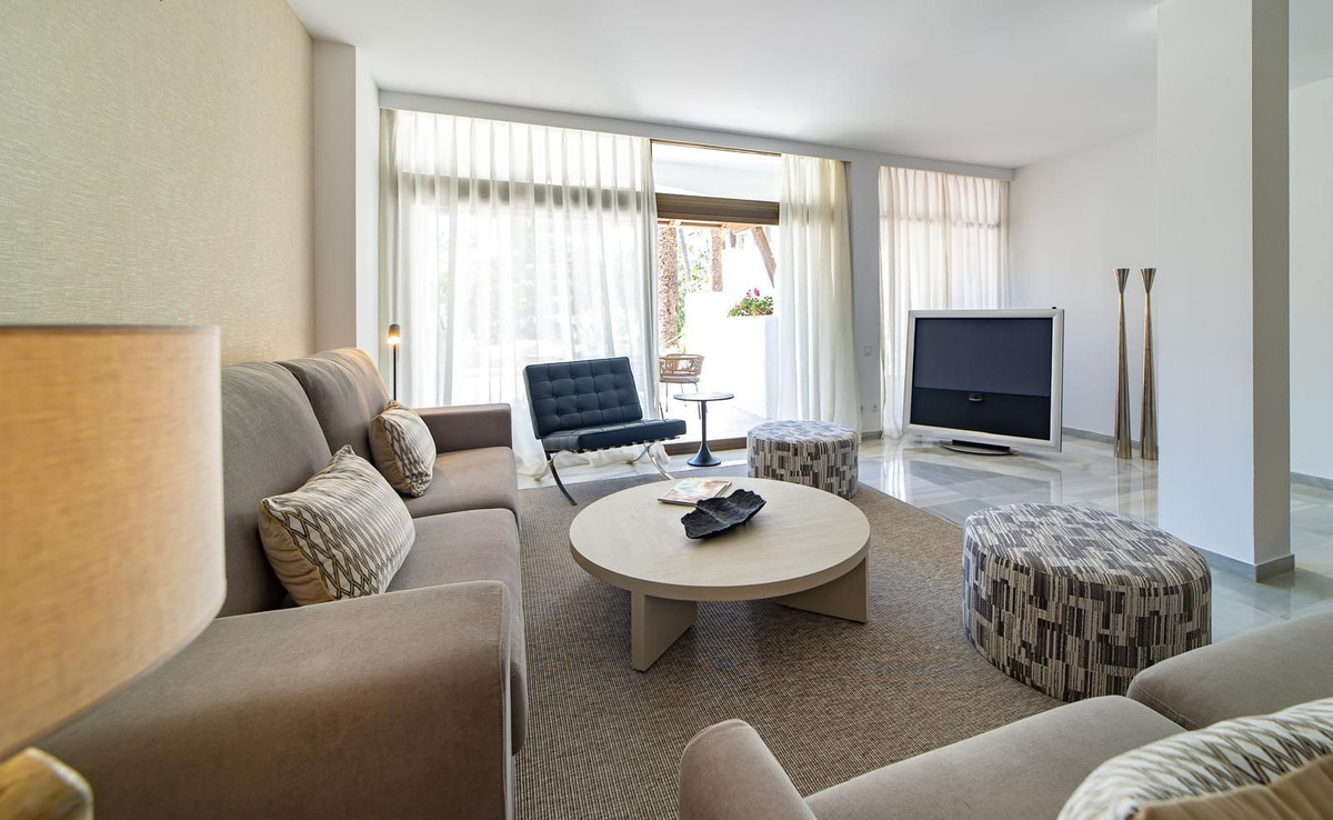 Piso de 2 Dormitorios en alquiler vacacional en Puerto Banús, Marbella