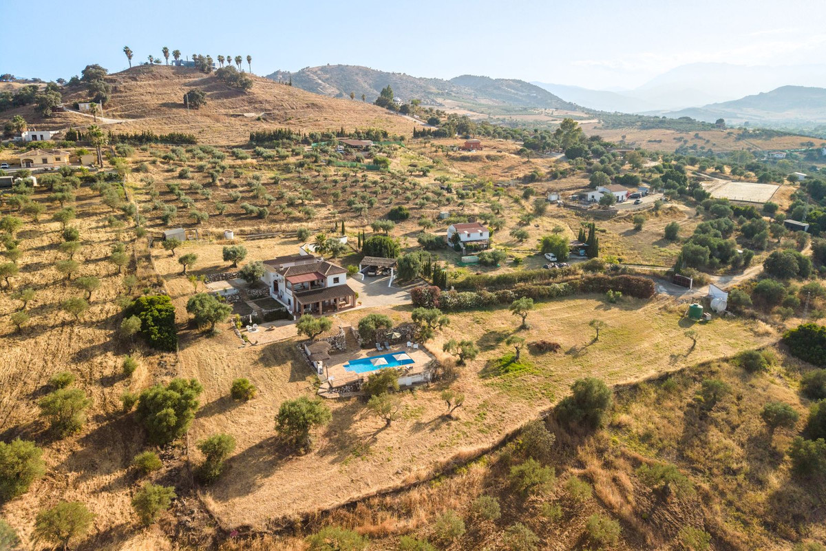 Casa de 3 Dormitorios en venta en Coin
