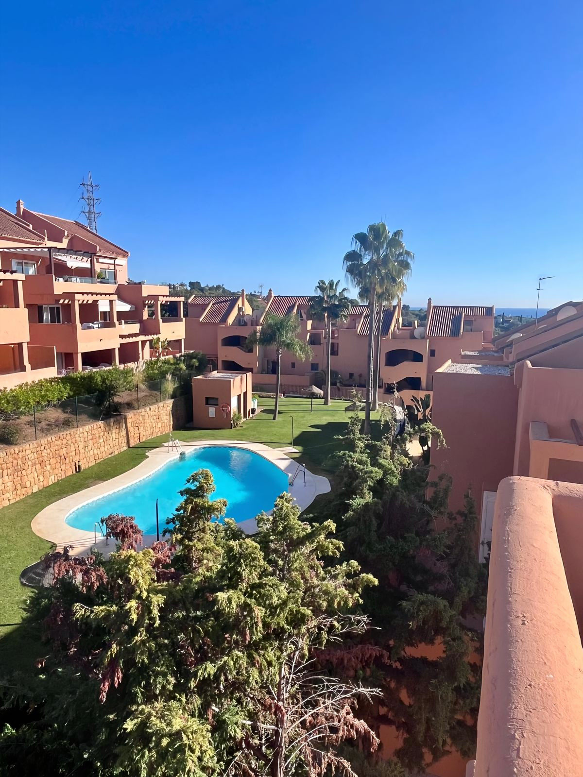 Ático de 2 Dormitorios en venta en Elviria, Marbella