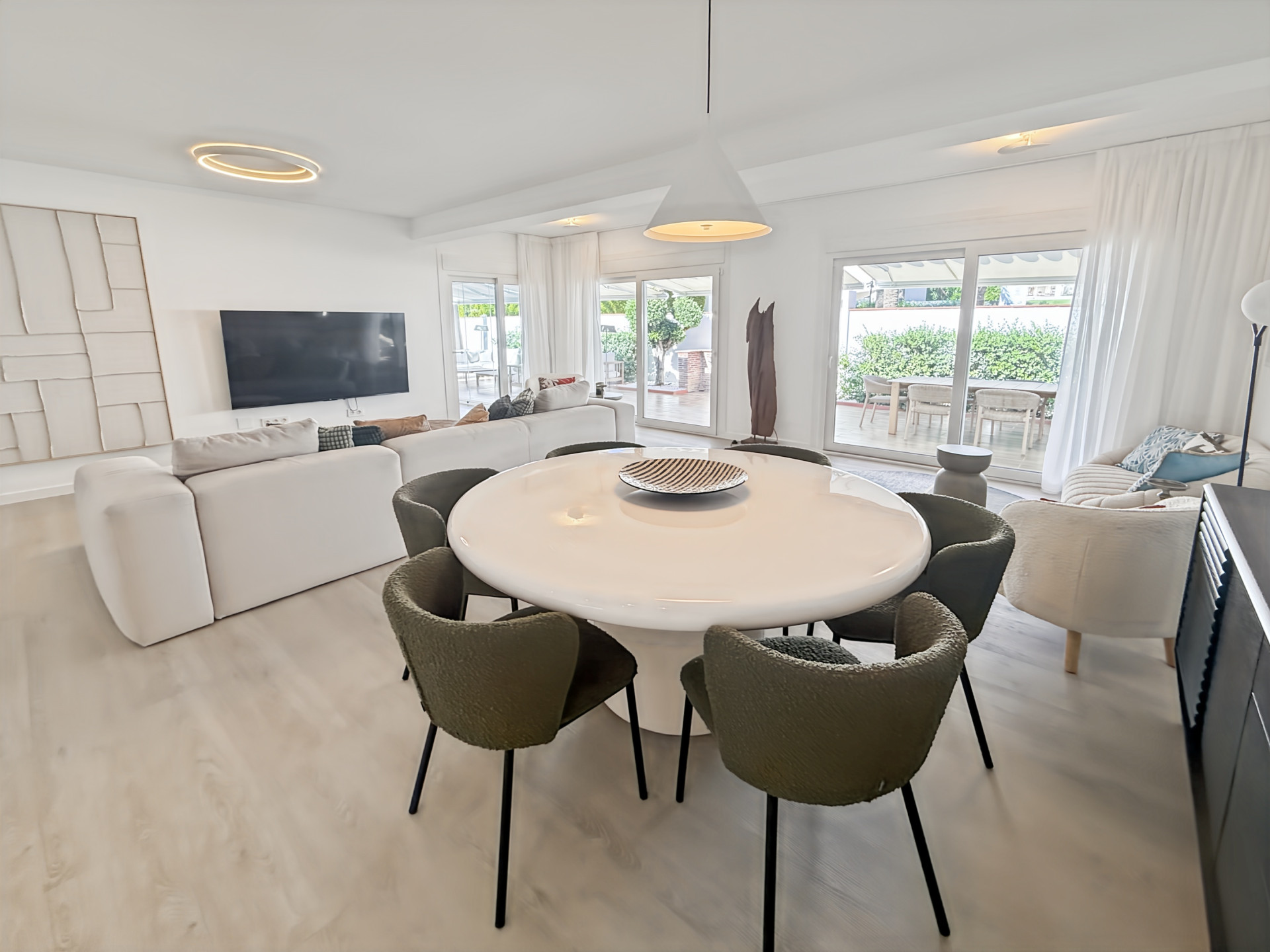 Casa de 3 Dormitorios y 2 Baños en venta en Marbella
