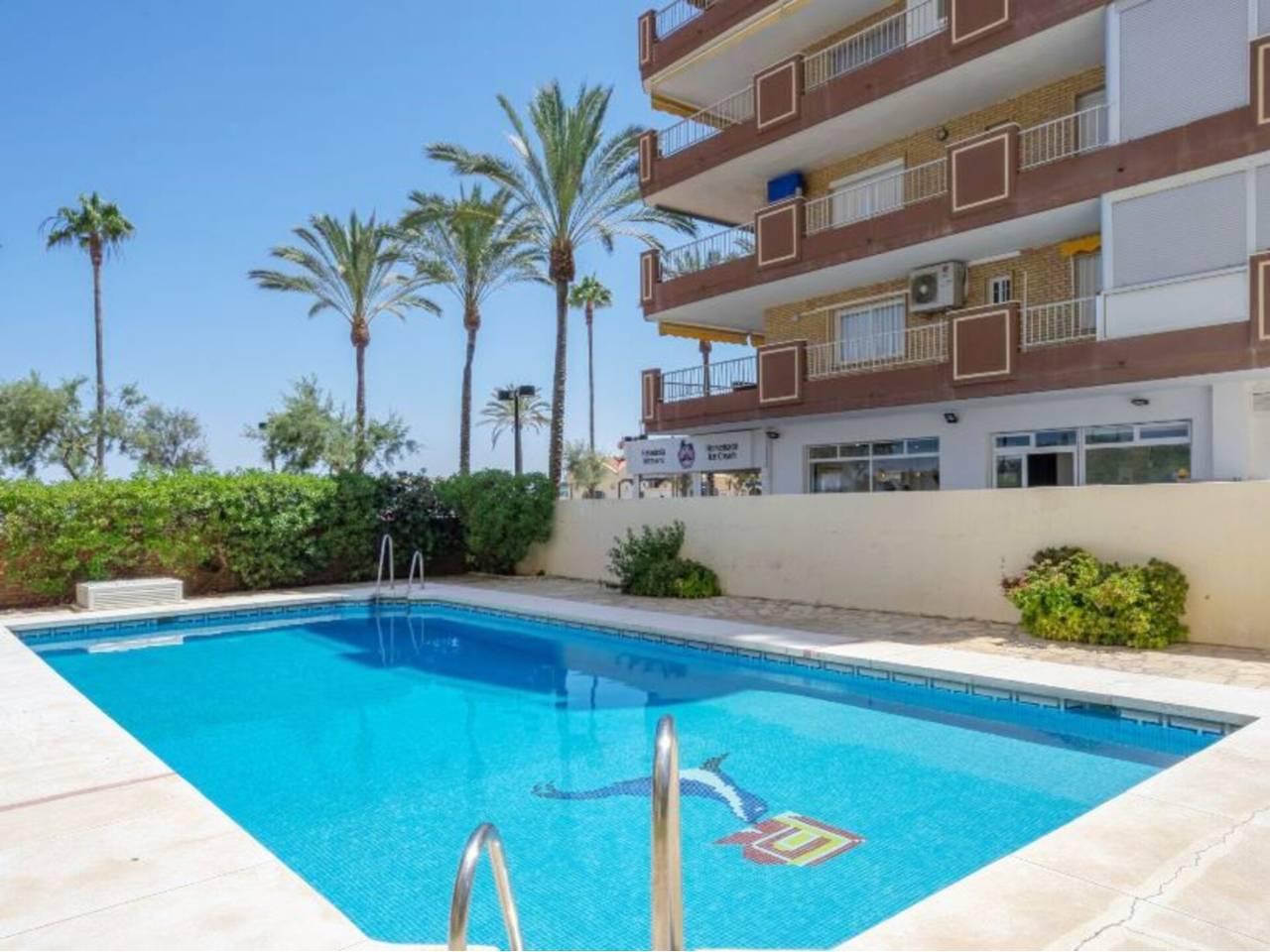 Piso de 2 Dormitorios en alquiler vacacional en Fuengirola Centro