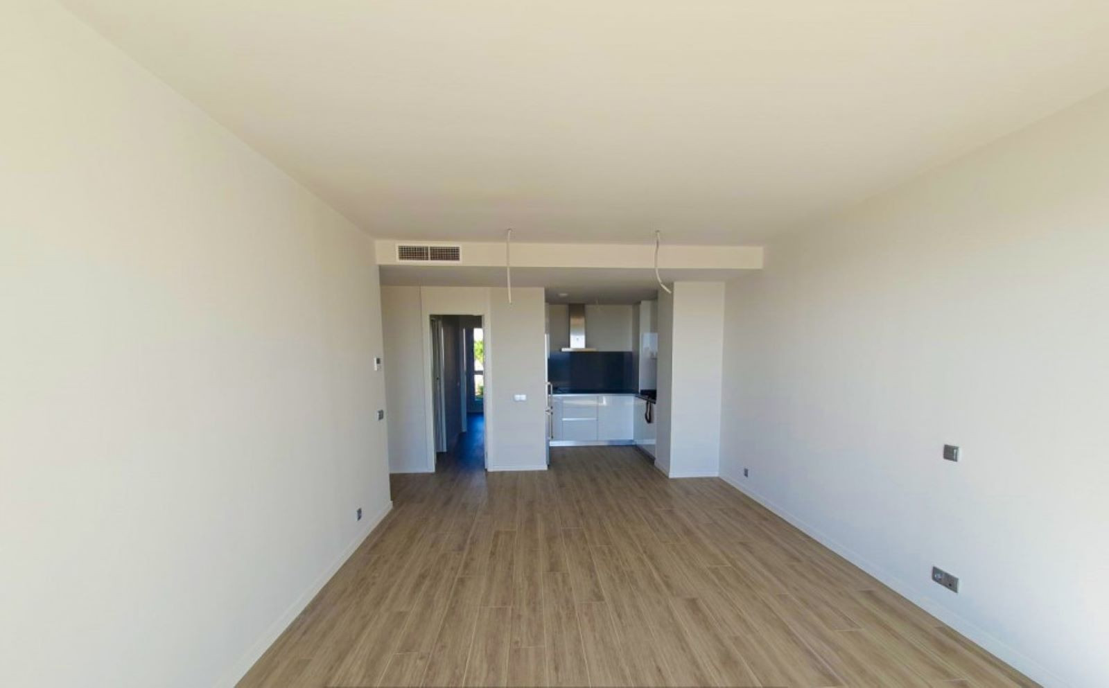 Piso de 3 Dormitorios en alquiler en Cancelada, Estepona