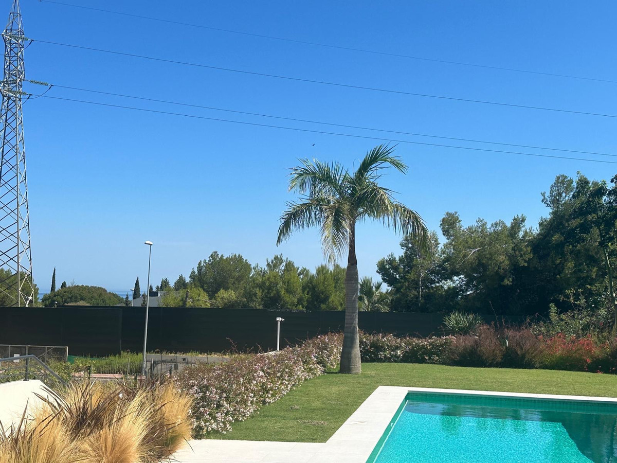 Terreno en venta en Milla de Oro, Marbella