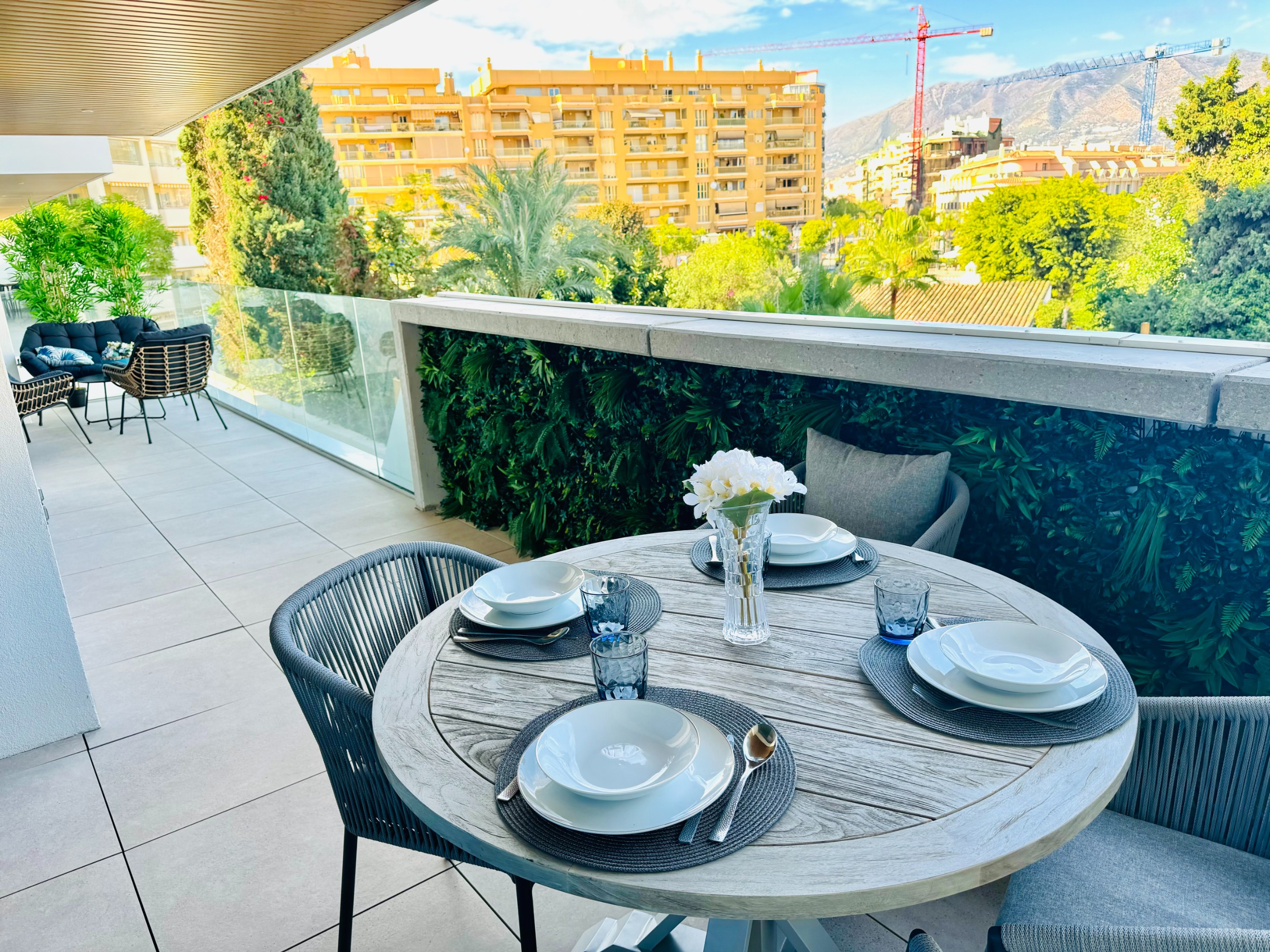 Piso de 2 Dormitorios en venta en Fuengirola Centro