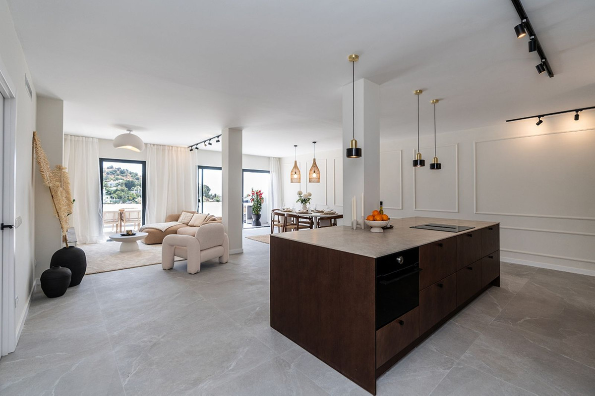 Piso de 3 Dormitorios y 3 Baños en venta en La Quinta, Benahavís