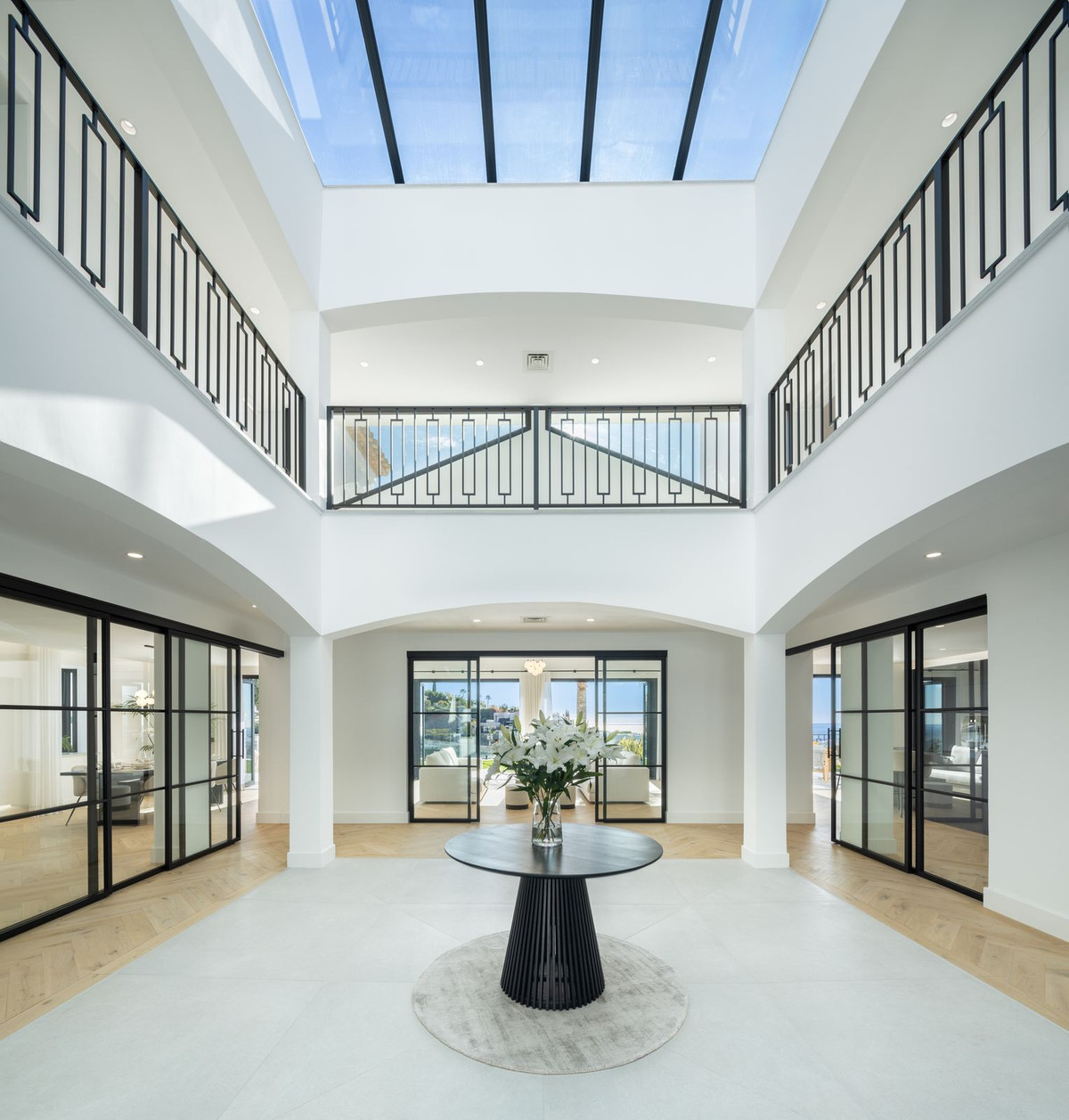 Casa de 5 Dormitorios y 7 Baños en venta en La Quinta, Benahavís