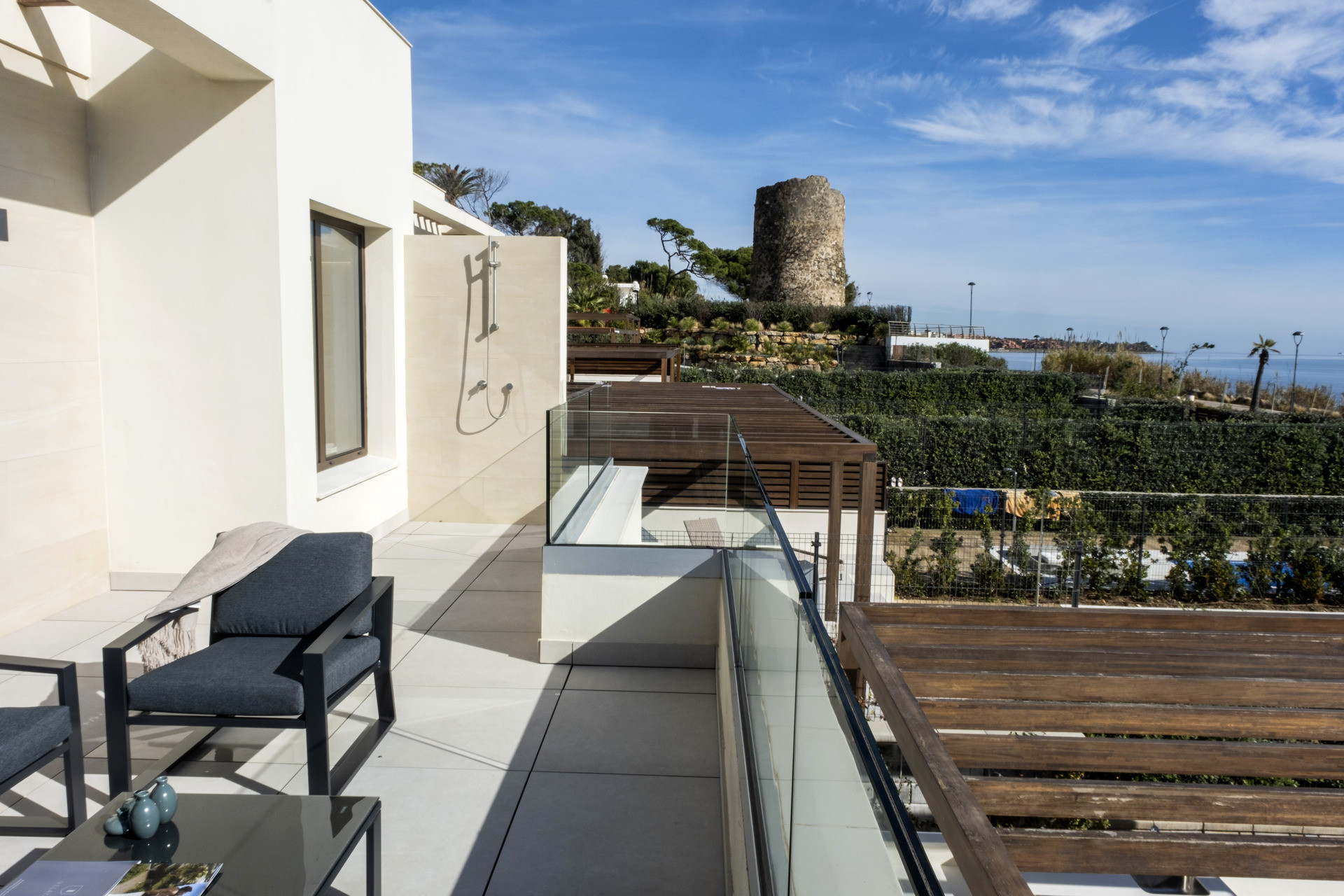 4 Bed - Villa for Sale in Estepona