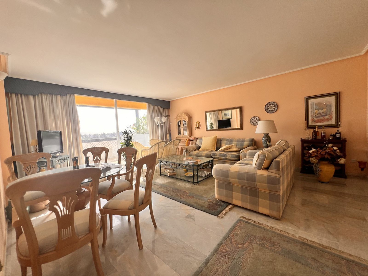 2 кровать Пентхаус для продажи в New Golden Mile, Estepona