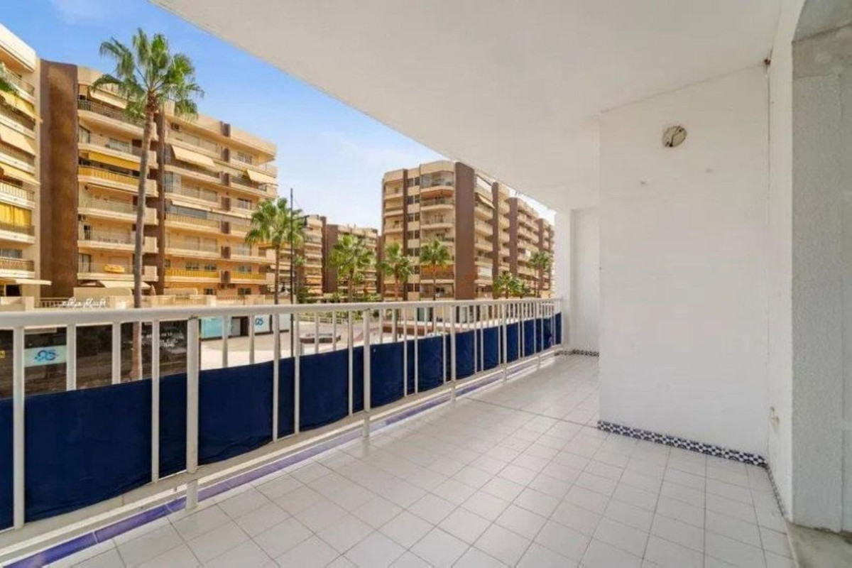 3 спални - Апартамент за продажба в Fuengirola