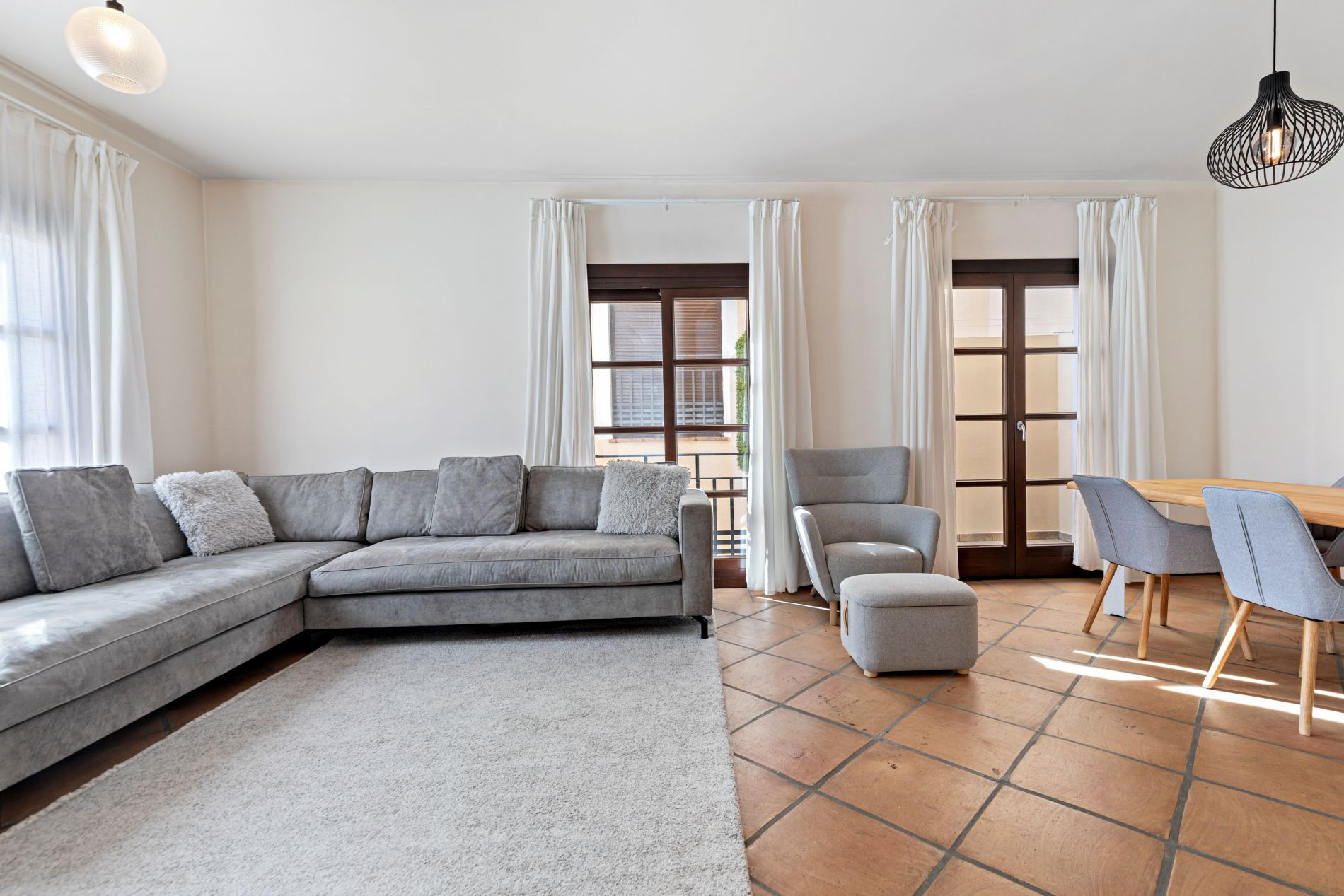 Casa Adosada de 4 Dormitorios y 3 Baños en venta en Benahavís