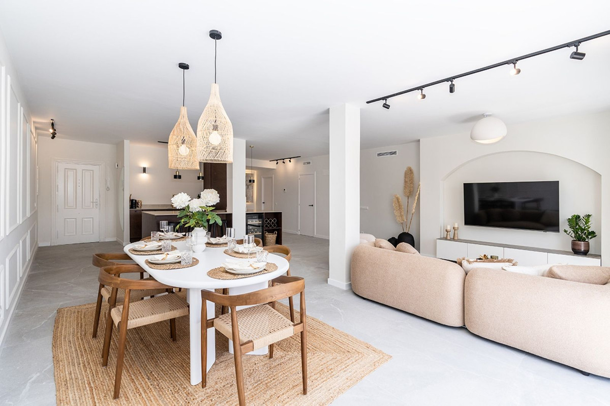 Piso de 3 Dormitorios y 3 Baños en venta en La Quinta, Benahavís