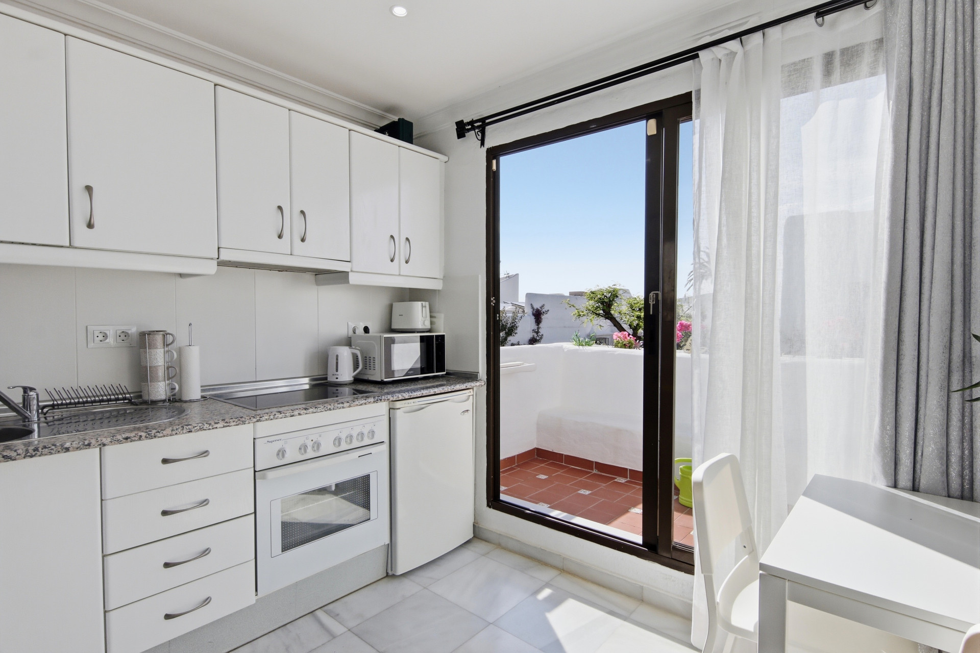 Piso de 1 Dormitorio y 1 Baño en venta en Estepona