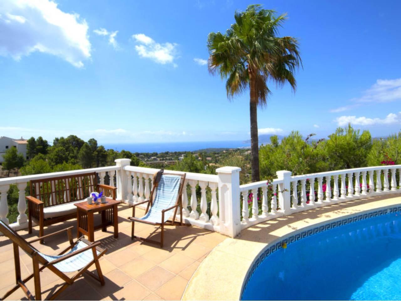 4 Bed, 3 Bath - Townhouse Holiday Rental in Altea