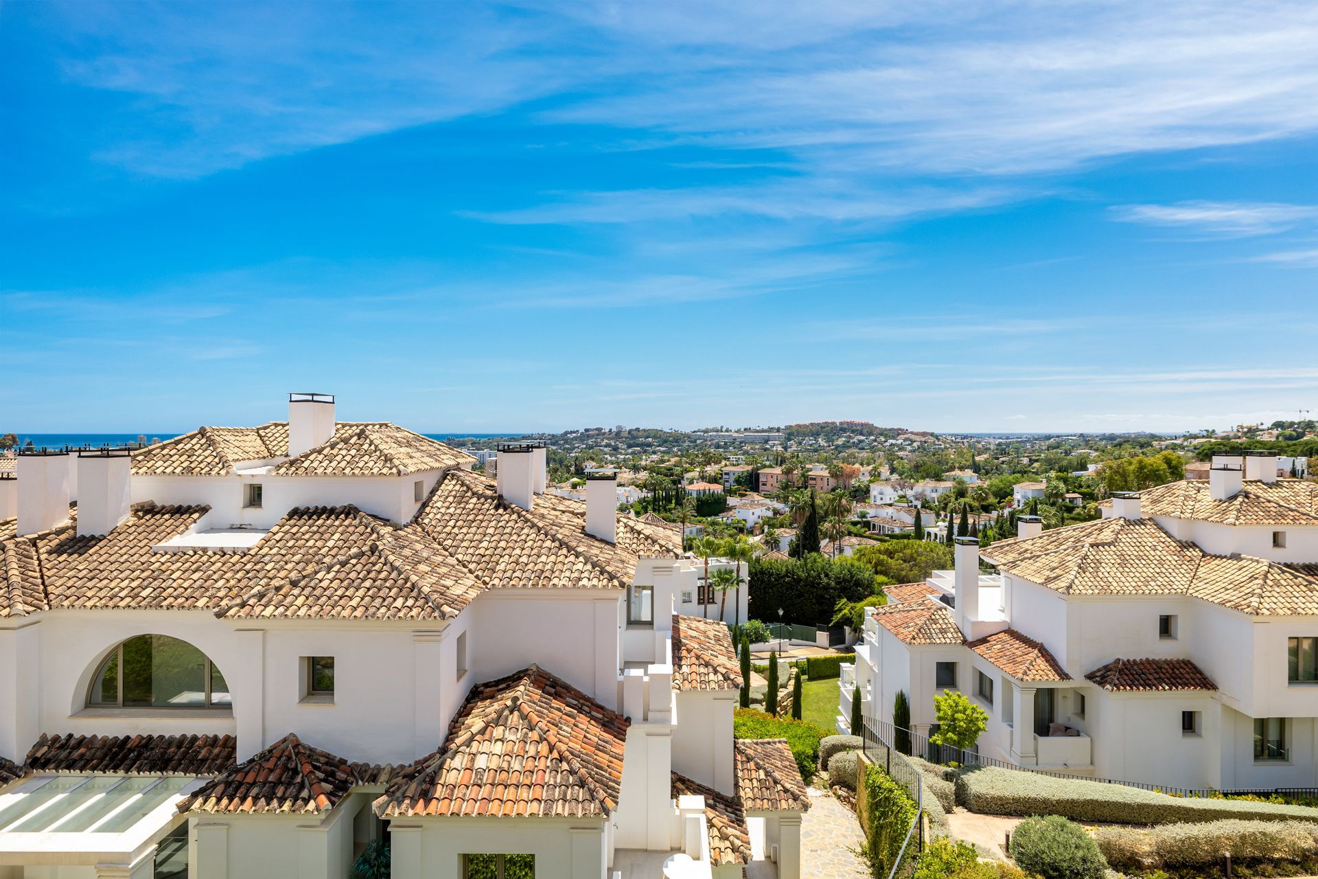 7 Bed - Apartment for Sale in Nueva Andalucia, Marbella