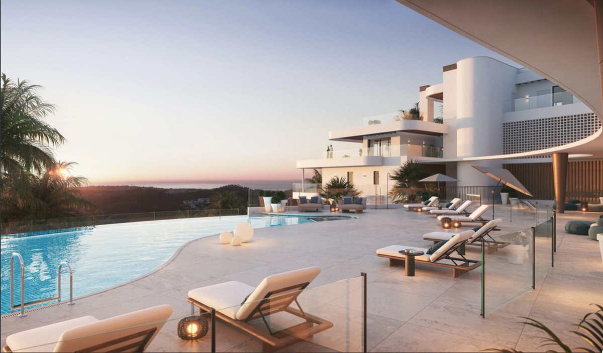 2 Bed, 2 Bath - Apartment for Sale in Cerros del Aguila, Mijas