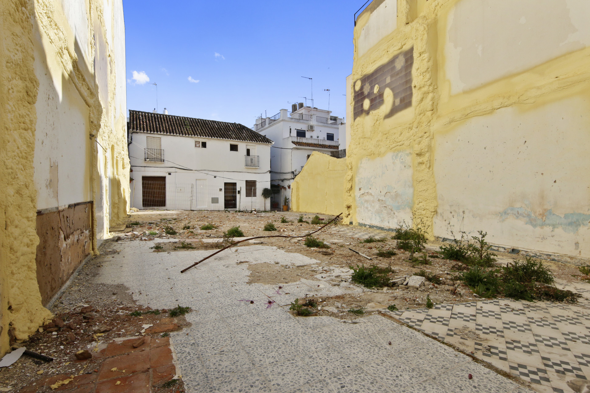Terreno en venta en La Alqueria, Estepona