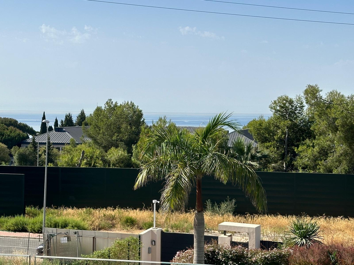 Terreno en venta en Milla de Oro, Marbella