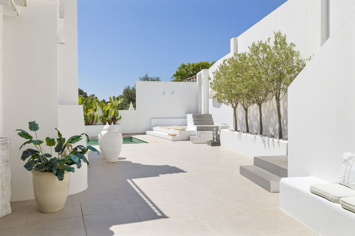 Casa de 4 Dormitorios y 4 Baños en venta en Marbella