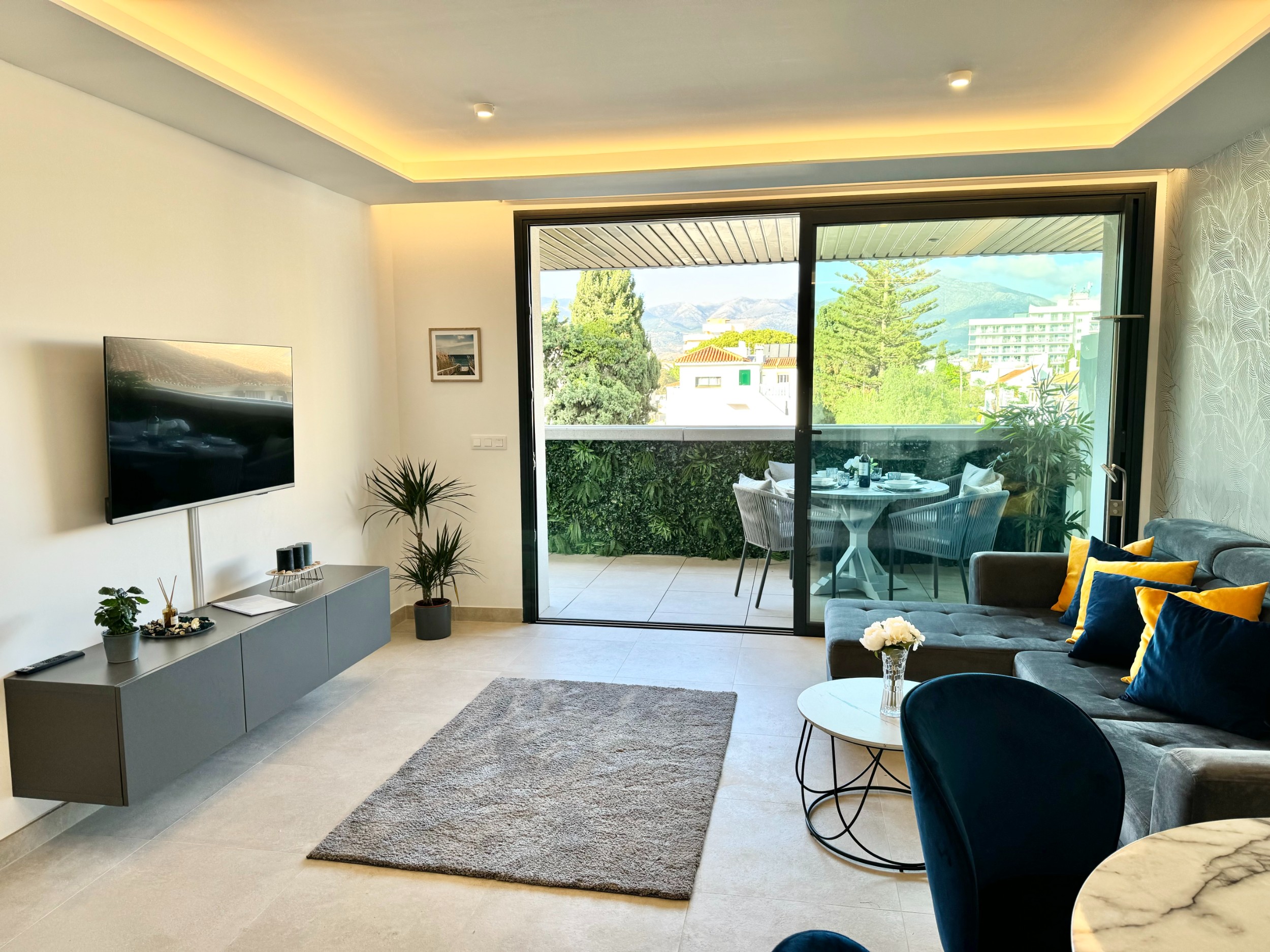 Piso de 2 Dormitorios en venta en Fuengirola Centro