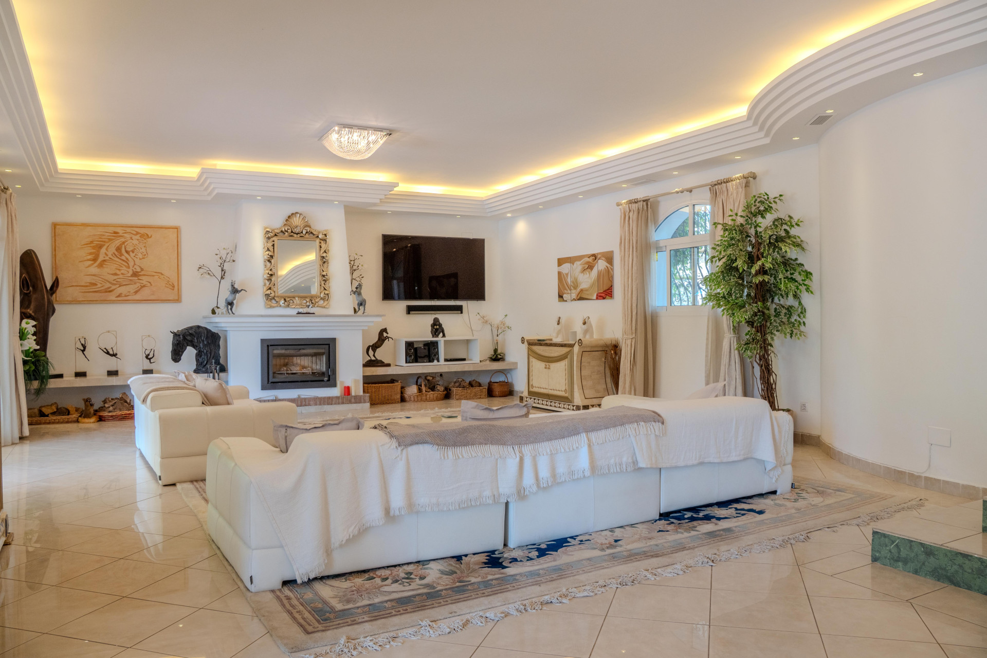 6 спални - Вила за продажба в Benahavis