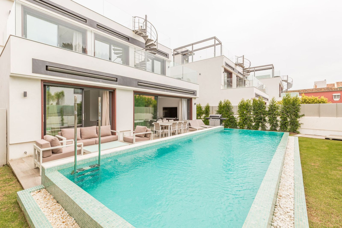 5 спални - Вила Ваканционен наем в Marbella Golden Mile