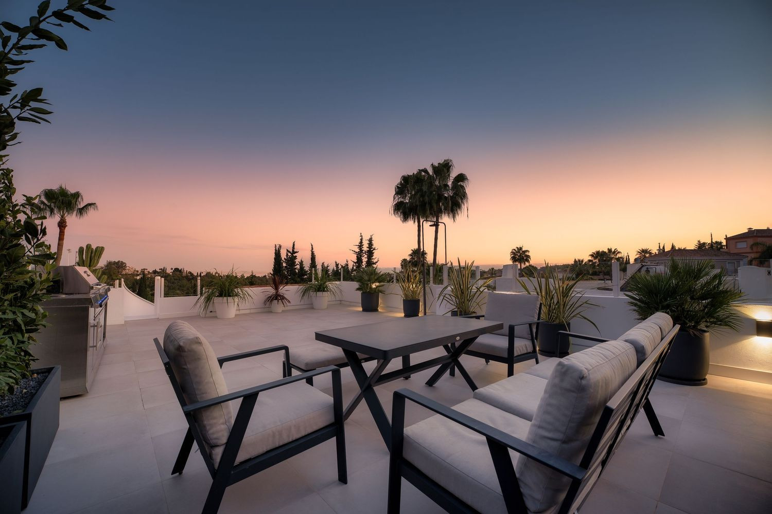 3 Slaapk. - Penthouse te huur in Nueva Andalucía