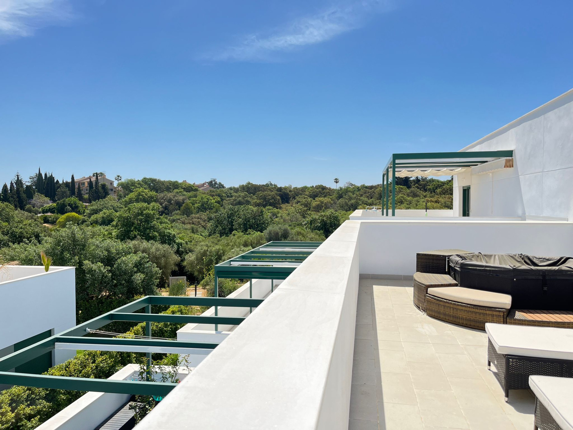 Ático de 3 Dormitorios y 4 Baños en venta en Sotogrande