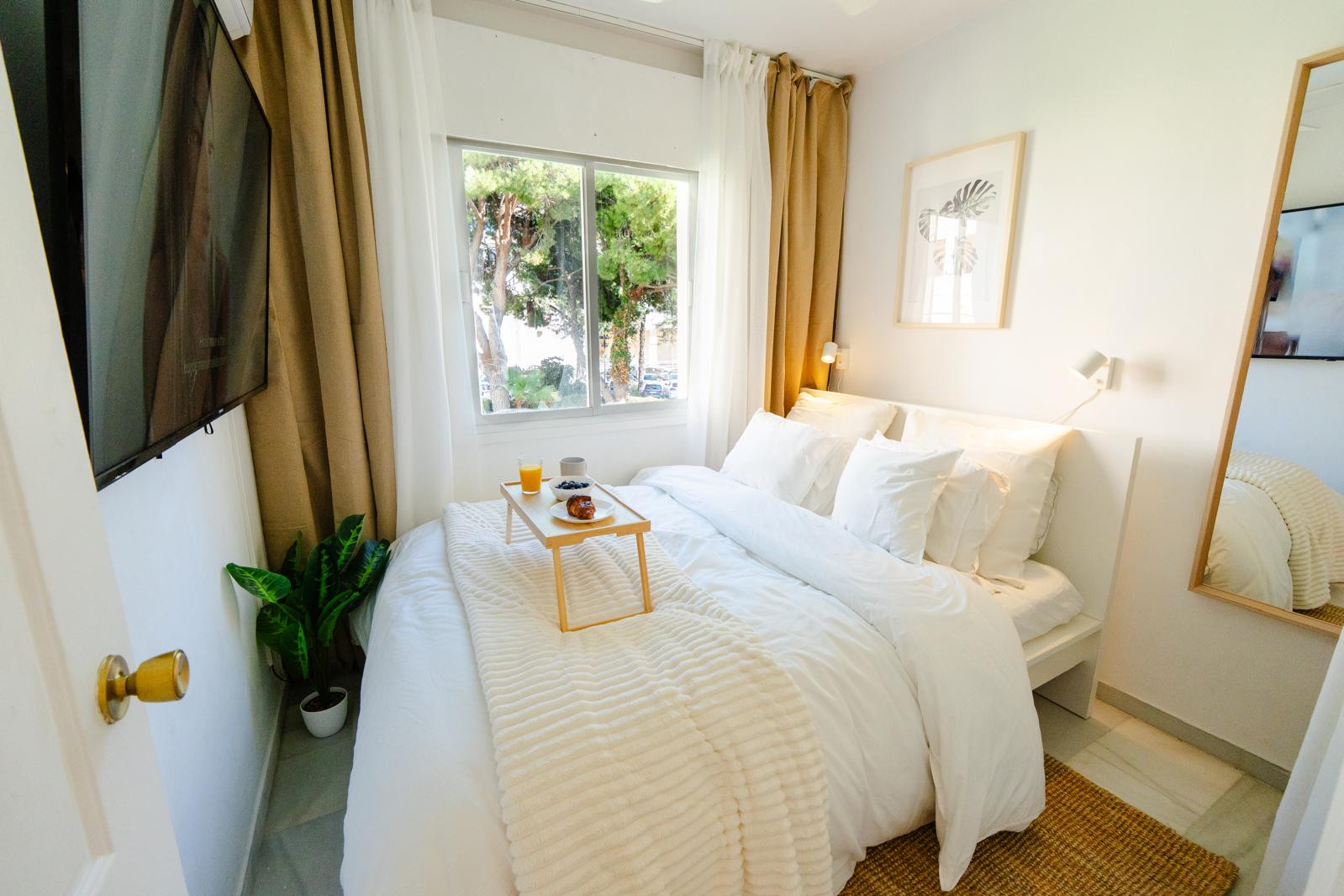 Piso de 3 Dormitorios en alquiler en Puerto Banús, Marbella