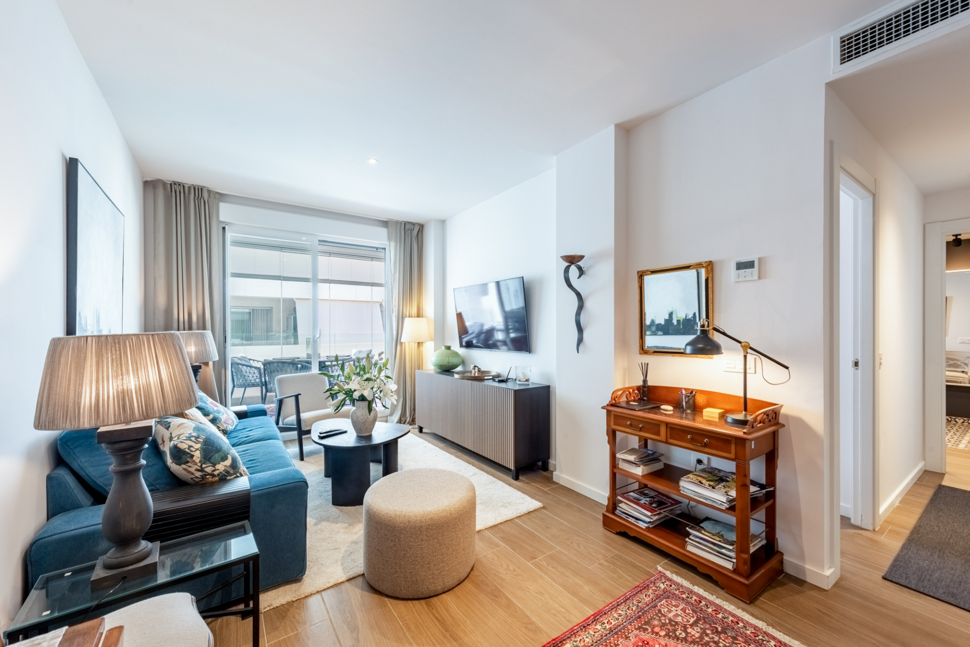 2 спални, 2 бани - Апартамент за продажба в Nueva Andalucia, Marbella