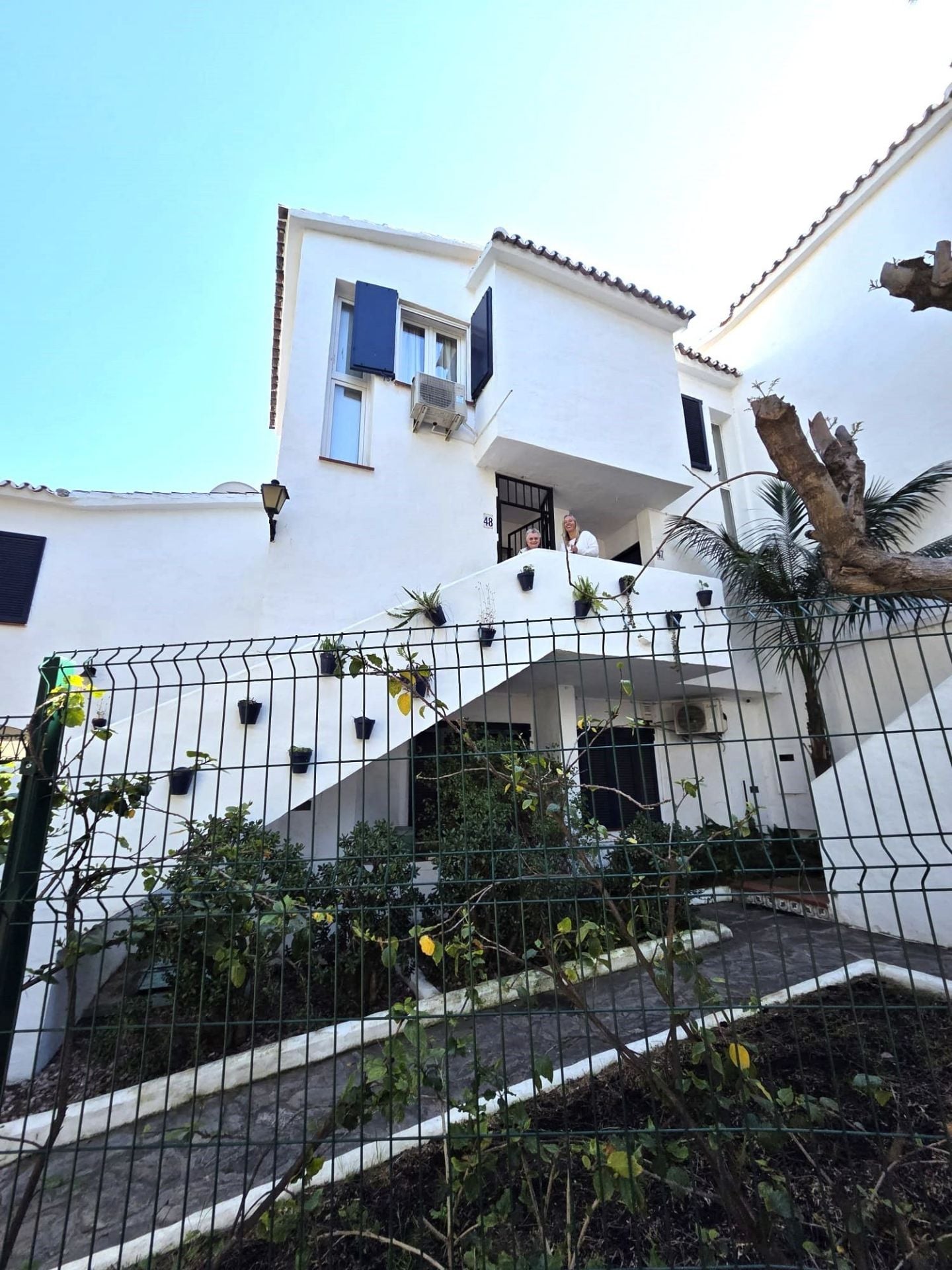 Piso de 2 Dormitorios en venta en Calahonda, Mijas