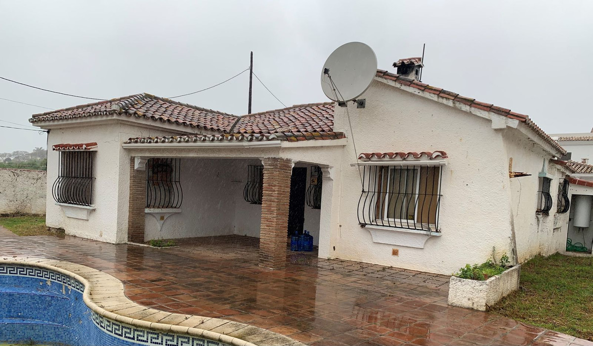 Casa de 3 Dormitorios en venta en San Pedro de Alcántara