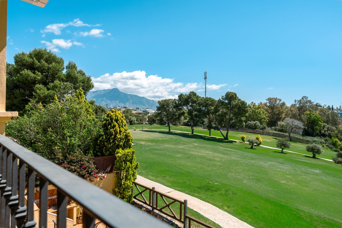 5 кровать Вилла для продажи в Guadalmina Alta, San Pedro de Alcántara