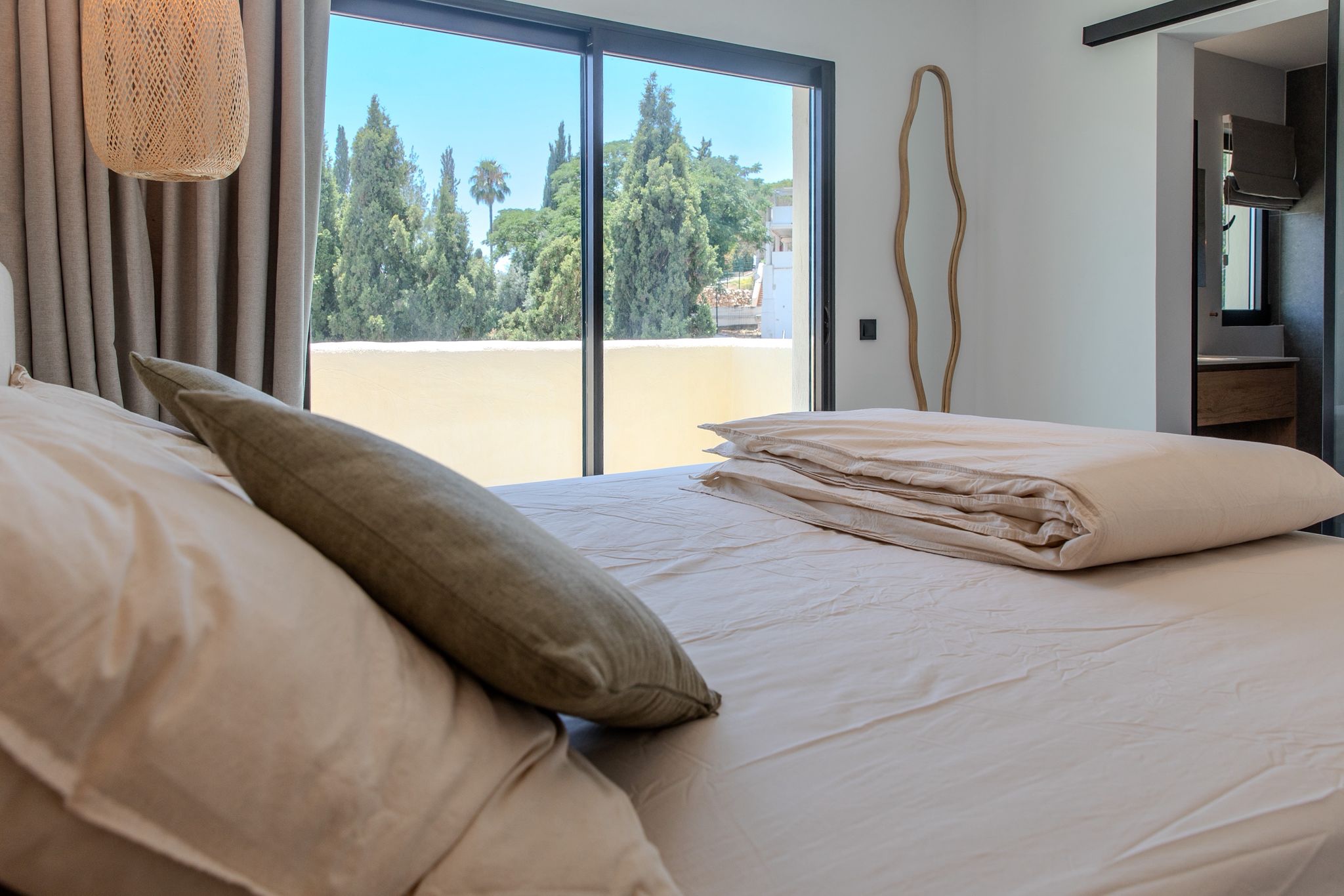 Casa Adosada de 3 Dormitorios en venta en Nueva Andalucía, Marbella