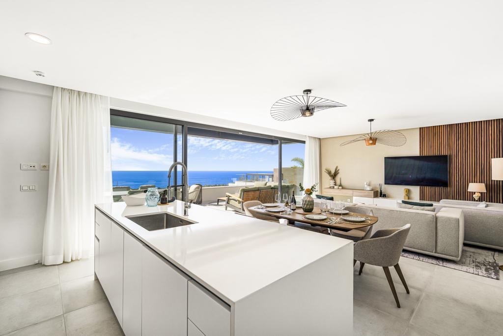 Ático de 3 Dormitorios en alquiler vacacional en Artola, Marbella