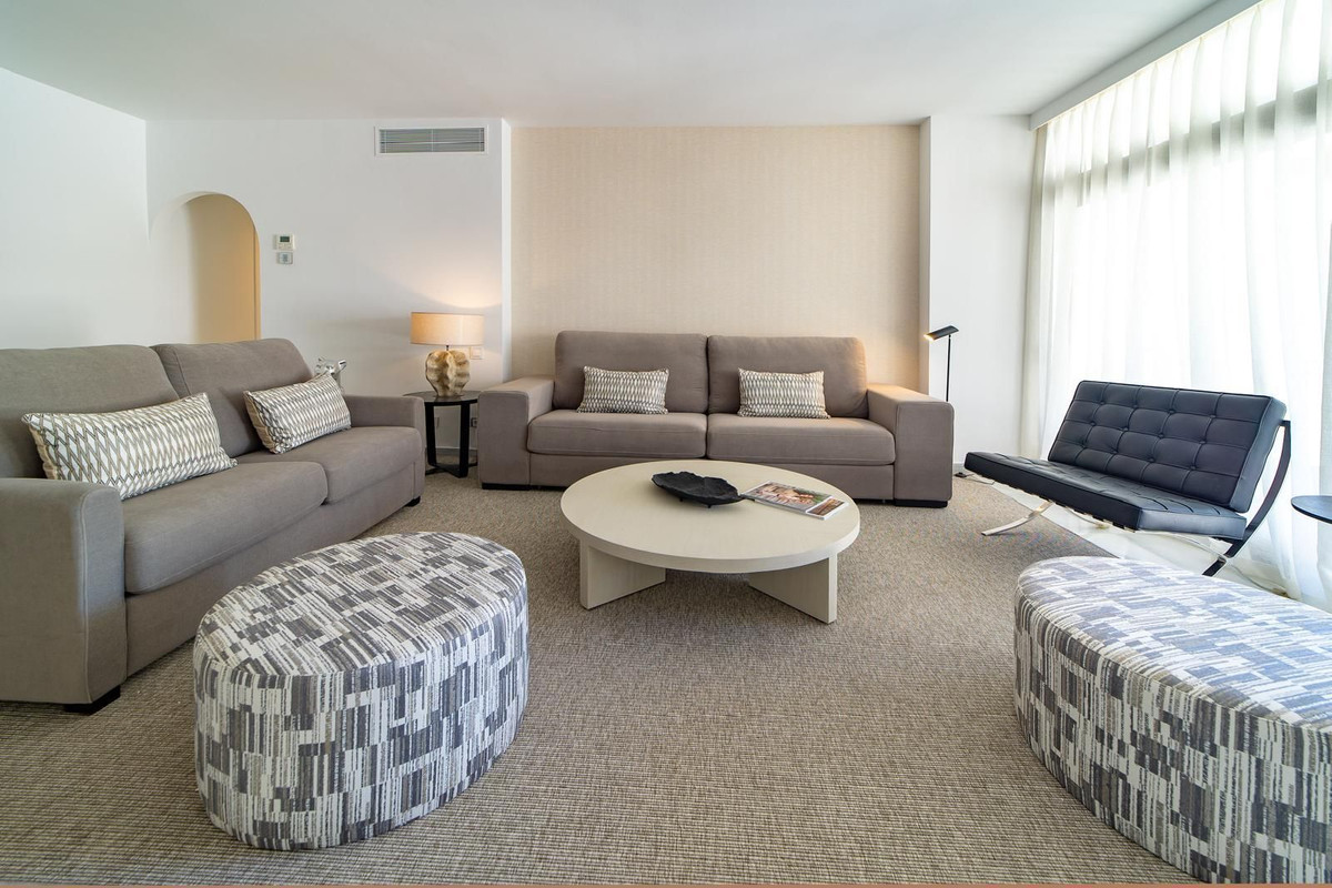 Piso de 2 Dormitorios en alquiler vacacional en Puerto Banús, Marbella