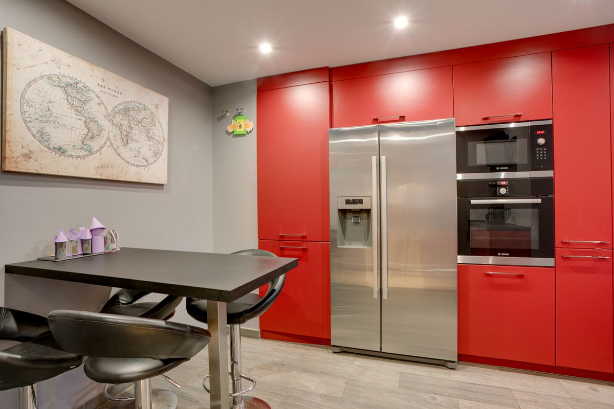 5 кровать 4 ванна Таунхаус для продажи в New Golden Mile, Estepona