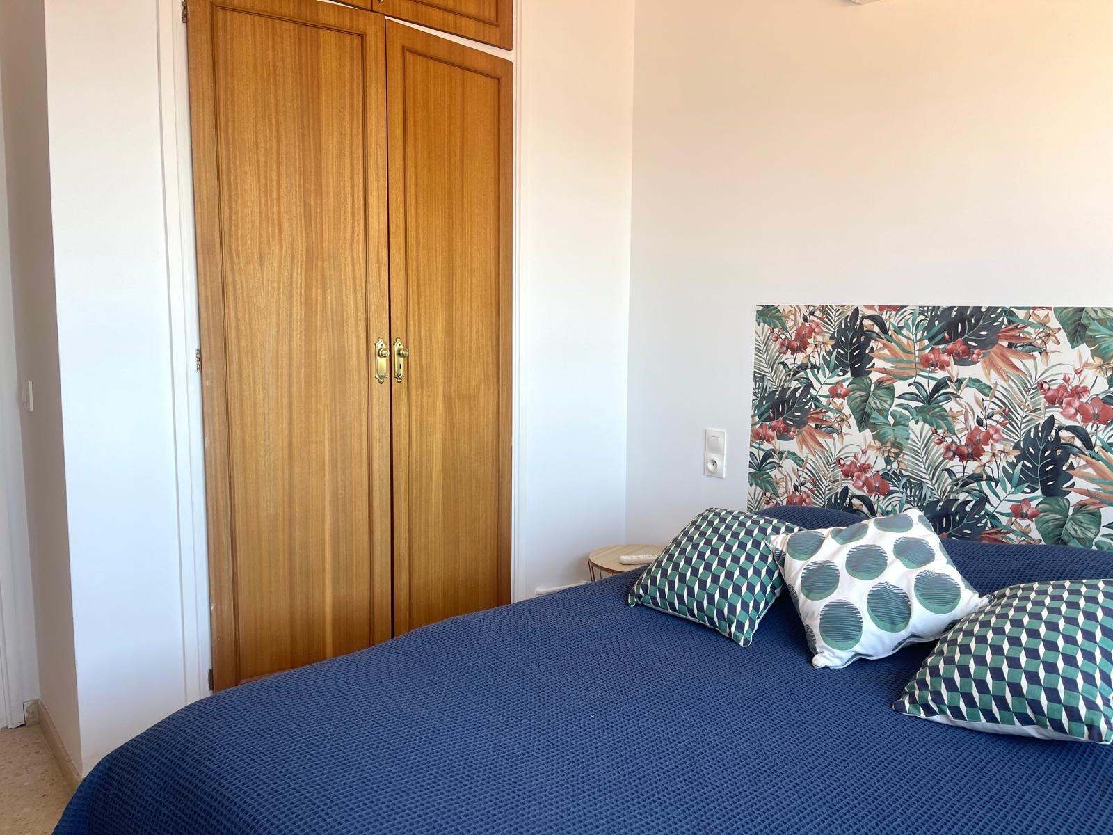 Piso de 4 Dormitorios y 2 Baños en venta en Roses