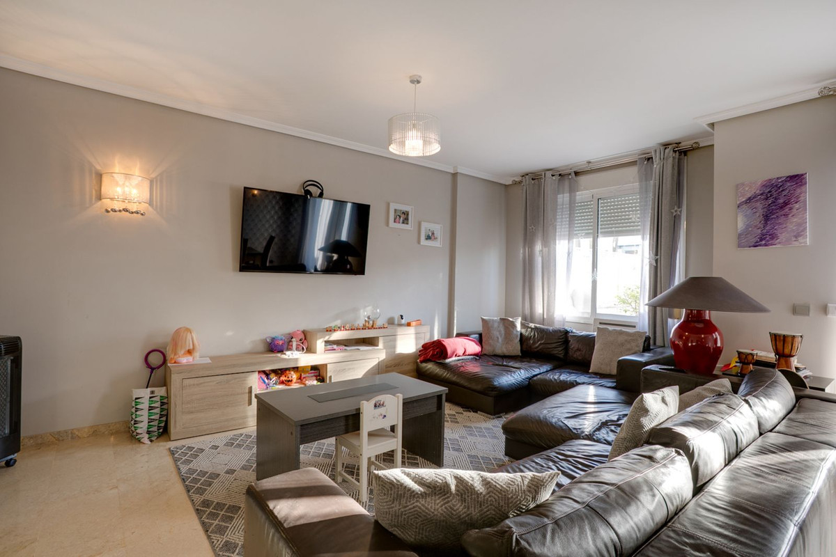 5 кровать 4 ванна Таунхаус для продажи в New Golden Mile, Estepona